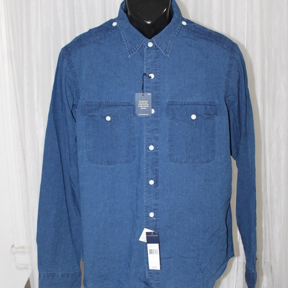Ralph Lauren Classic Solid  Button Down Shirt. - Picture 1 of 7